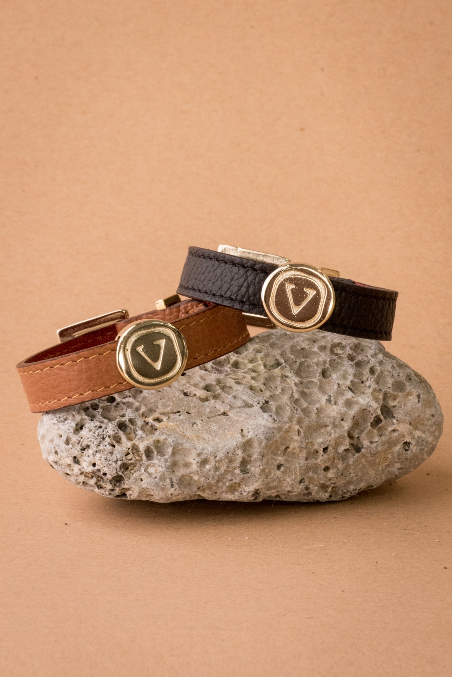 Emblem Bracelet – Nero