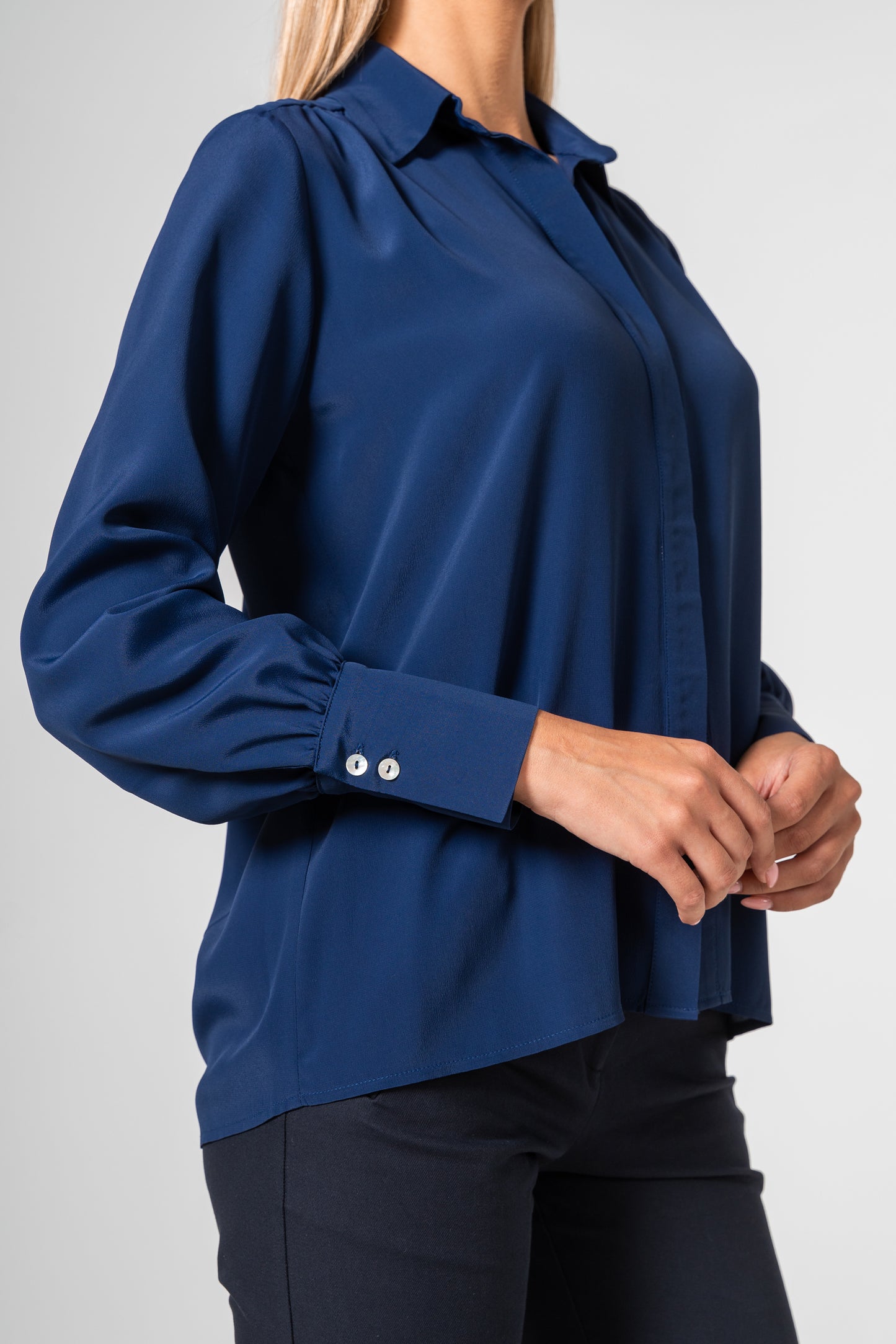 Sofia shirt - Navy Blue
